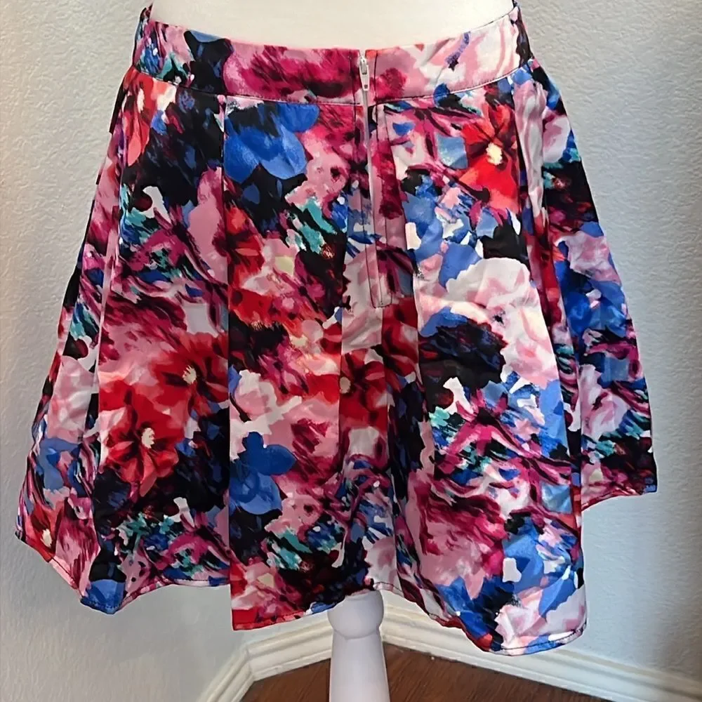 Teeze Me Multi-Colored Wide Pleat Floral Miniskirt - Size 7/8